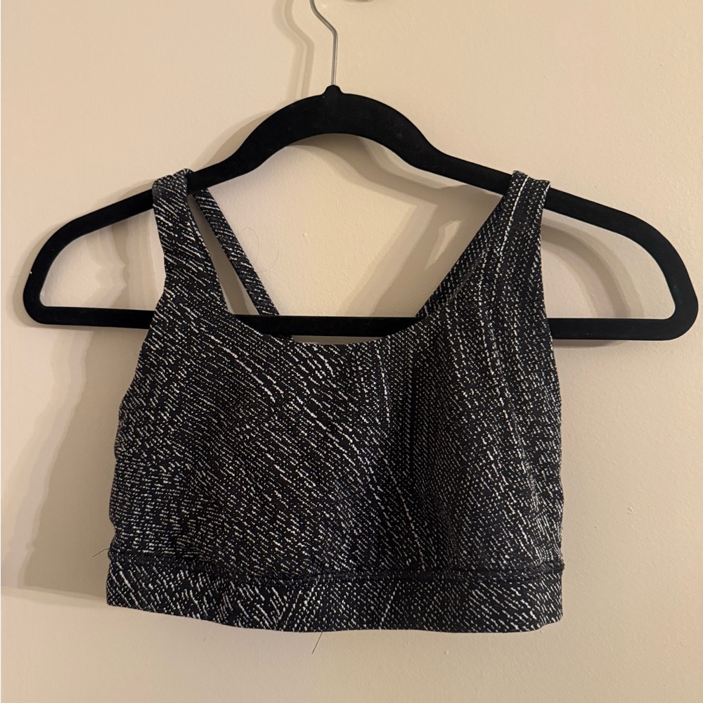 Lululemon Energy Bra-Black with white stitching